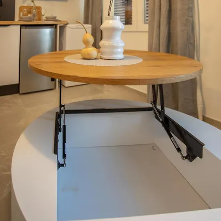 Apartment Arenas *