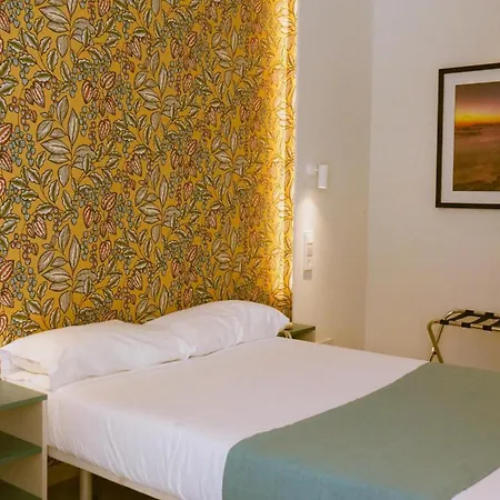 Poseidon Aparthotel 3*