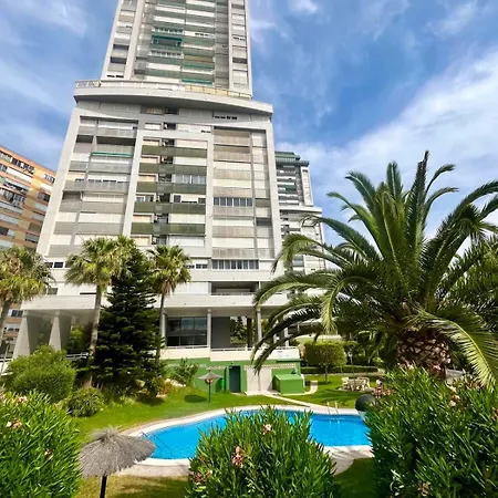 Apartment 5 Minute Walk To The - Torres Residencial Miranda *