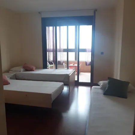 شقة Marinas, Muy Amplio Cerca De Playa Poniente بينايدورم