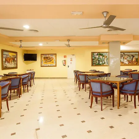Calas Marina بينايدورم