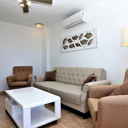 Europa Center 12-b Levante Appartement *