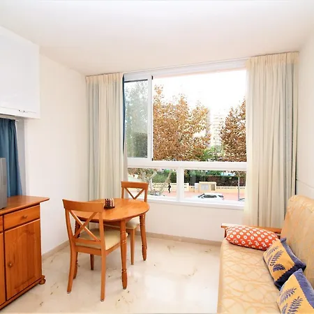 Gemelos 22-3-1c Apartment *