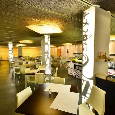 Hotel Sol Y Sombra