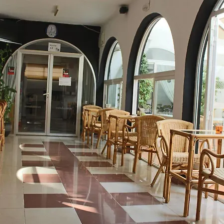 Hotel Internacional 2*