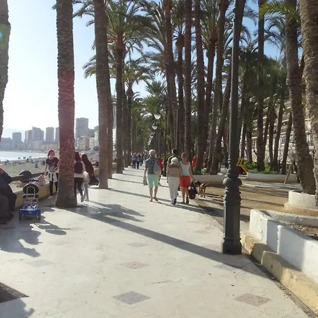 Atico Centrico A Un Paso Del Mar Apartamento Benidorm