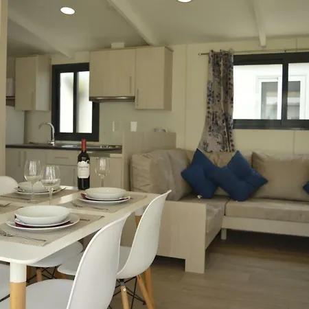 Almafra Camping 3*