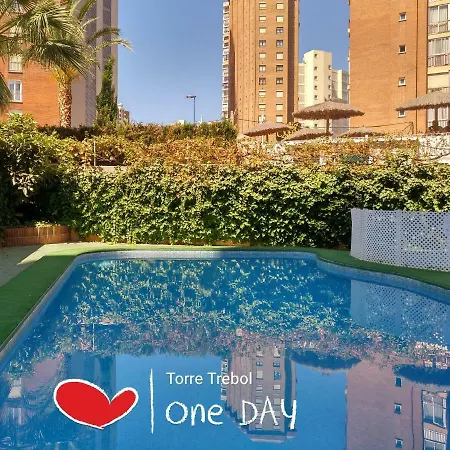 Torre Trébol 2*