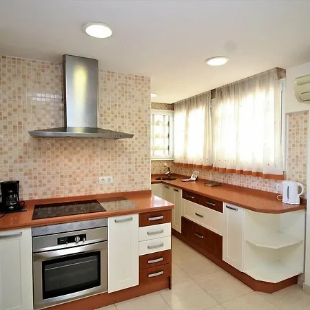 Hotell Trinisol Ii 2*