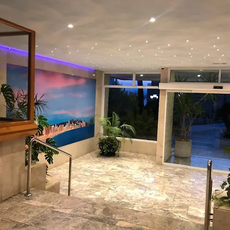 Luxbenidorm Μπένιντορμ