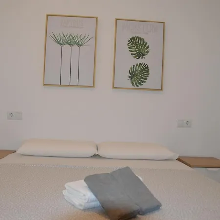 Apartment Apts Ara With Pool Benidorm